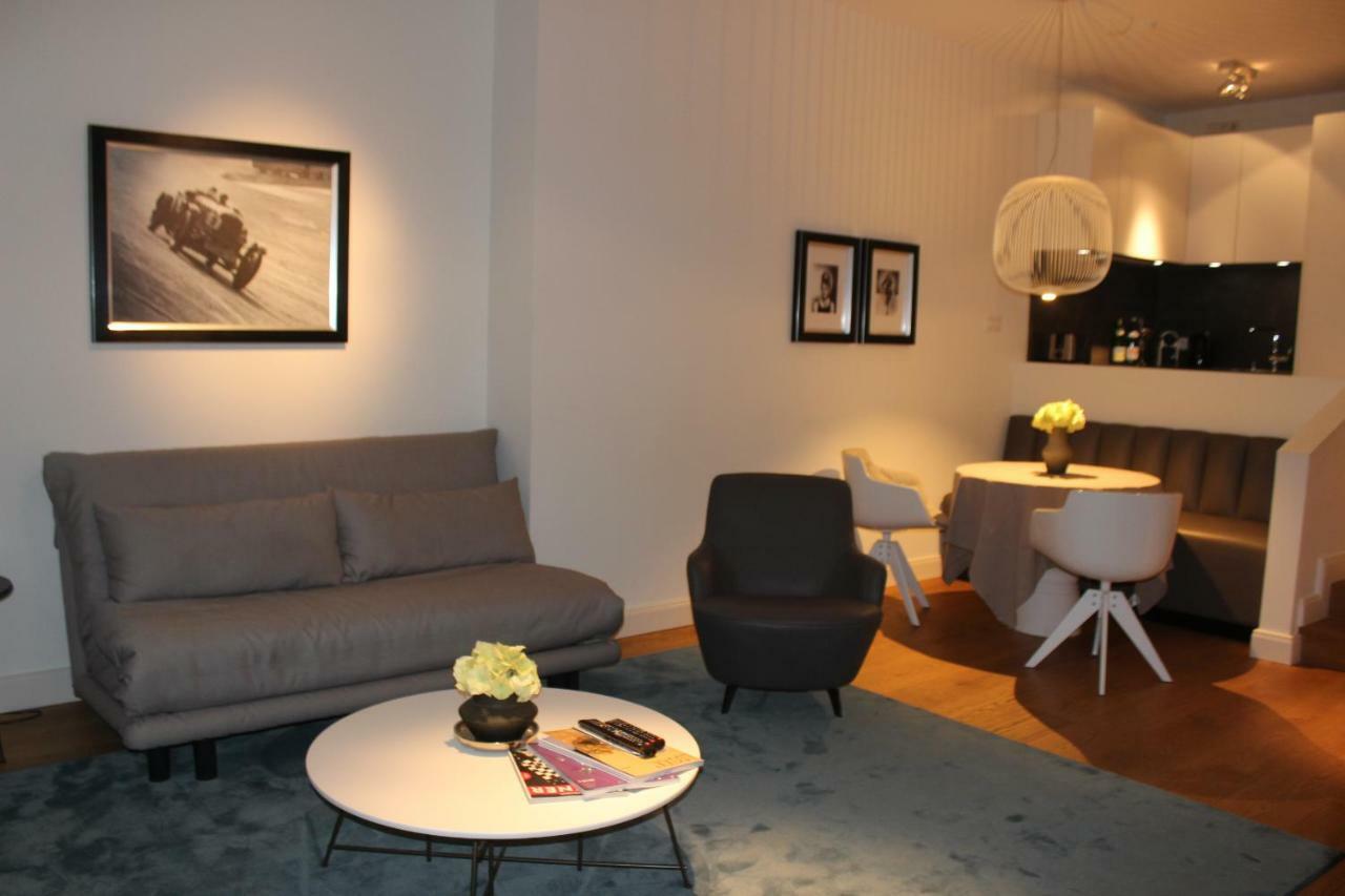 Luxury Apartment In Andreas Quartier Dusseldorf Exterior photo